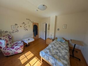 big_10_Hauptwohnbereich_DG_Zimmer